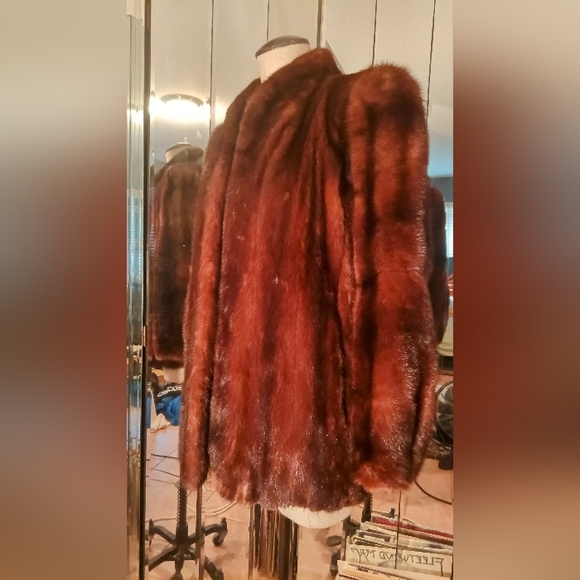 100% Mink Coat. Brown. Nieman Marcus. Safuron - Picture 1 of 5